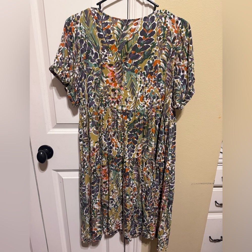 Jodifl Floral Print Olive Green Multi Colored Dress Button Down V-Neck Sz M - Picture 8 of 11